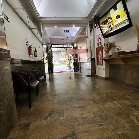 Hotel Internacional Сао Паоло Екстериор снимка